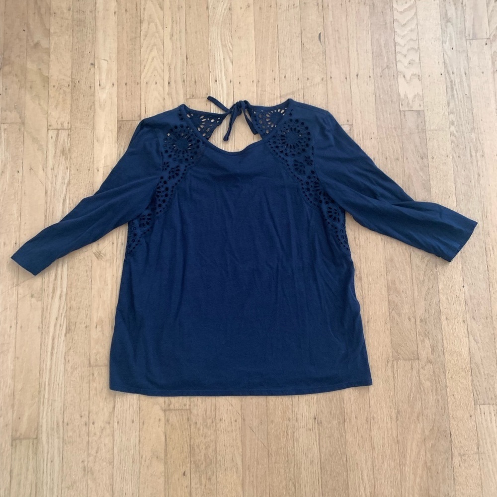 J. Jill crochet cutout blouse Navy Blue women’s Medium shirt 3/4 sleeve